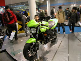 スピードトリプル